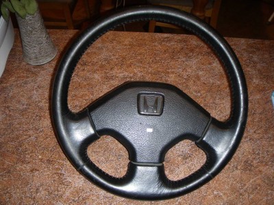 volant EE8 a ED9 rozdíly - 05.jpg