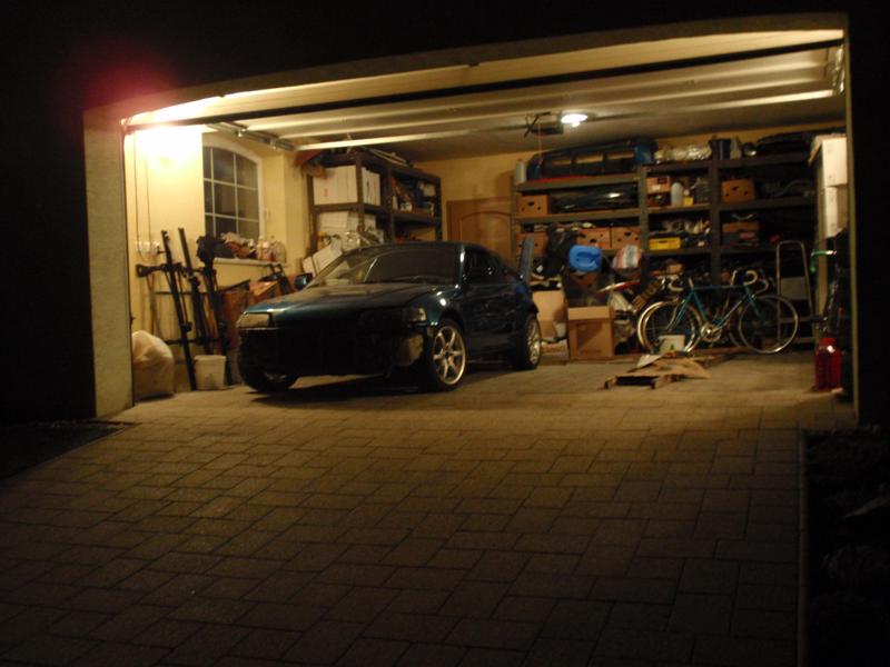 pepos crx garage.JPG