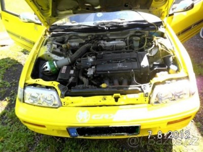 crx žluté prý 110 kw.jpg